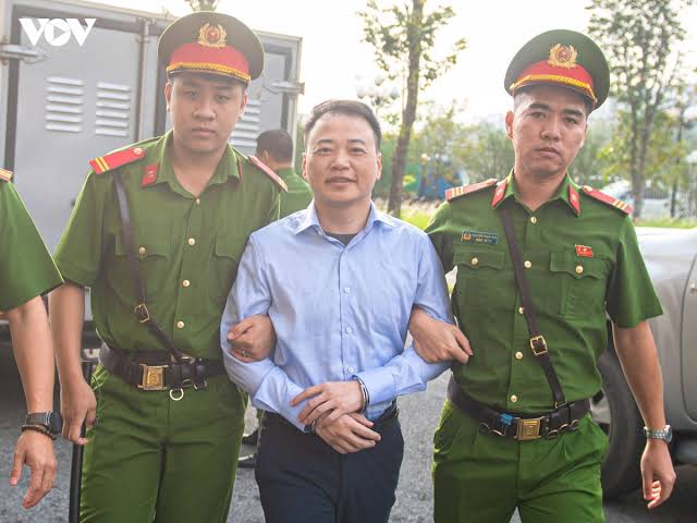 Tin tức Shark Bình Hầu Tòa mới nhất